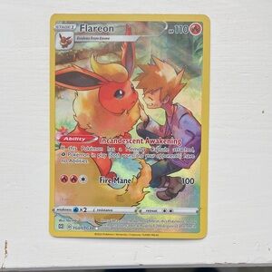 Flareon Pokémon Brilliant Stars Trainer Gallery Trading Card